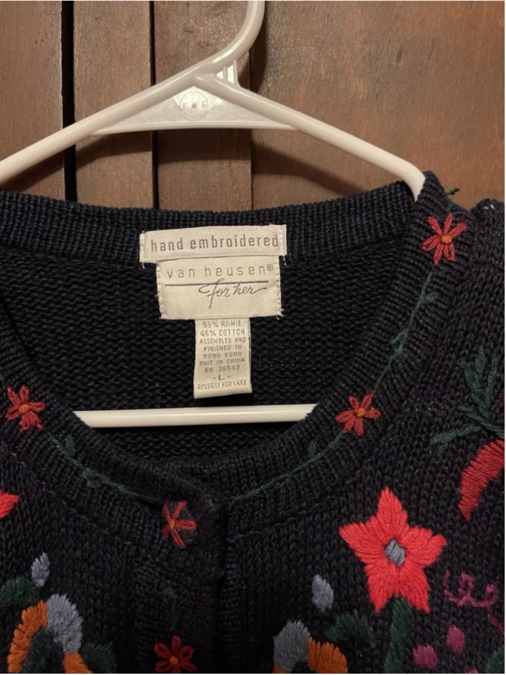 Van Heusen Hand-Embroidered Floral Cardigan Sweater Navy Ramie Cotton L